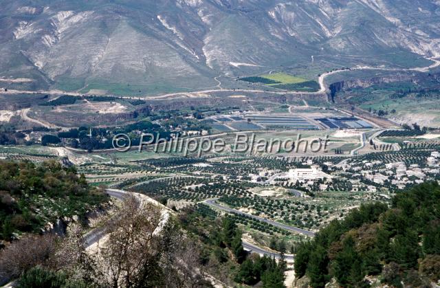 jordanie 33.JPG - Frontière jordano-syrienne depuis Um QeisJordanie